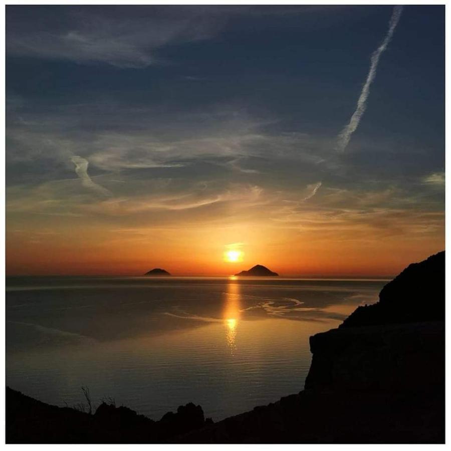 Lipari Centro Storico Flat 6 Mins From Port Lägenhet Exteriör bild